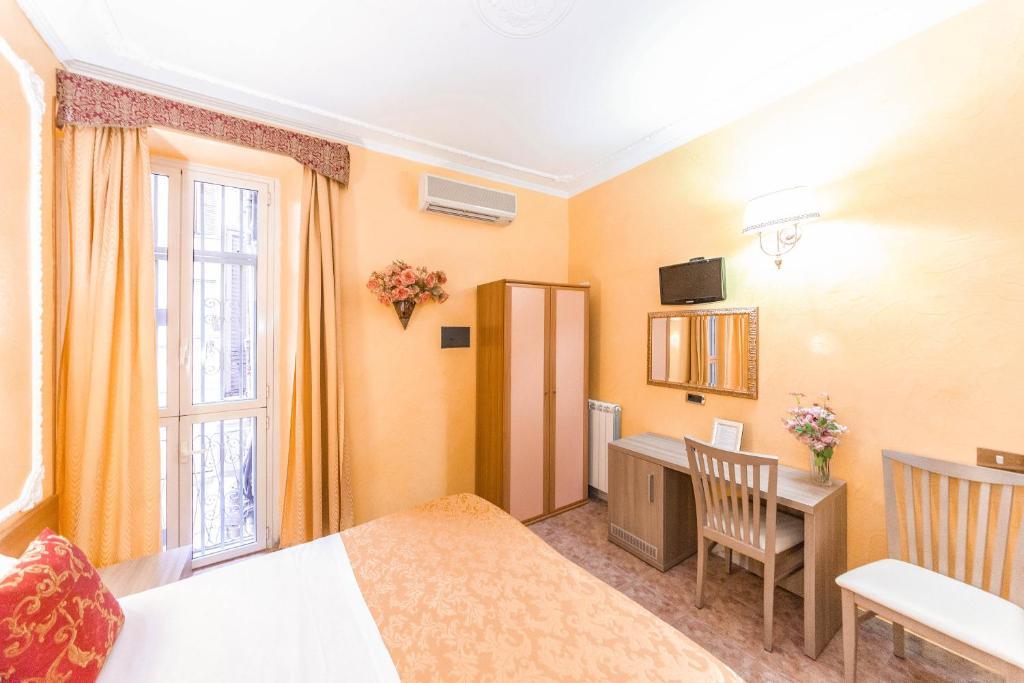 Downtown Accommodation Рим Екстериор снимка