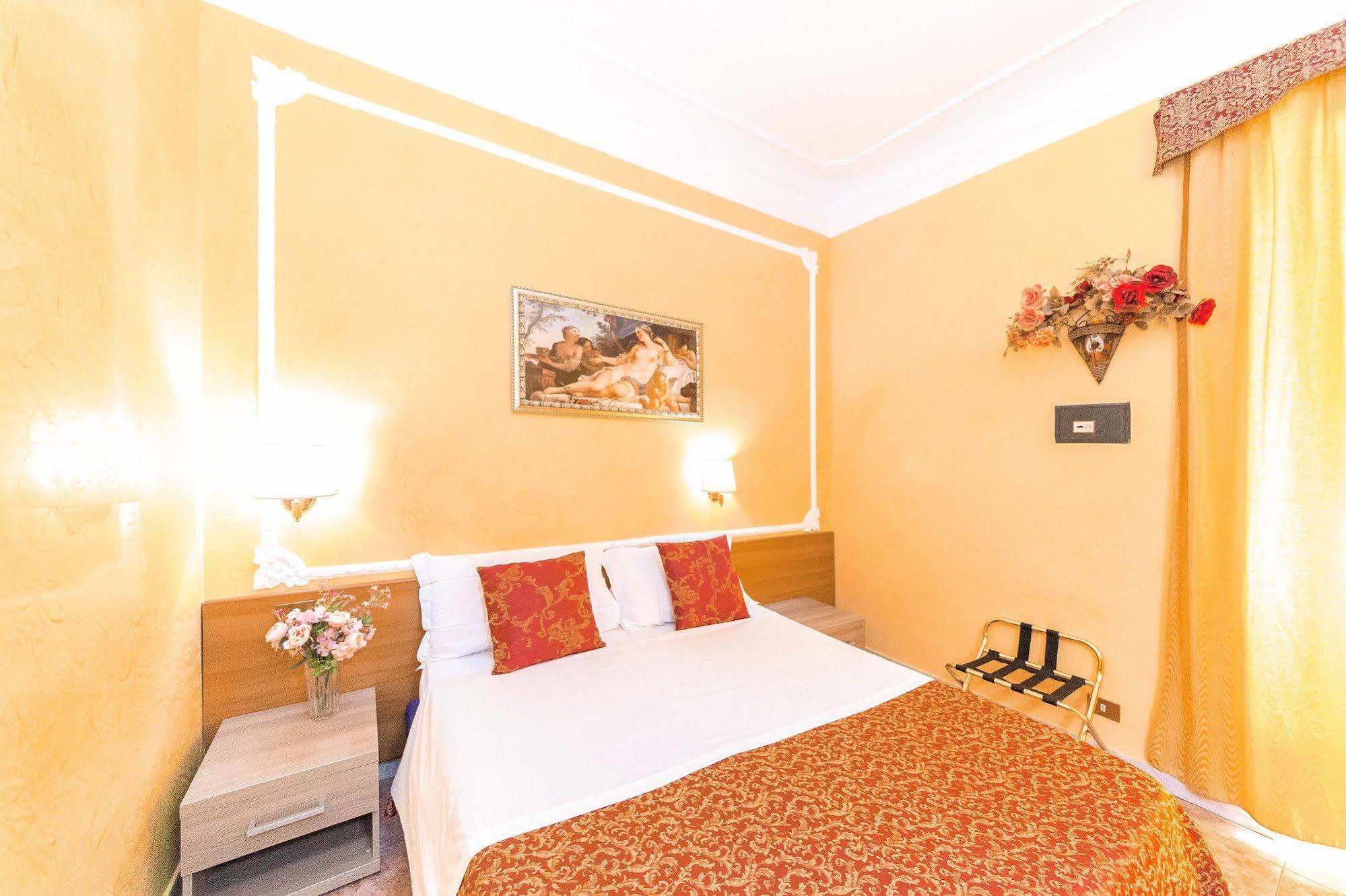 Downtown Accommodation Рим Екстериор снимка
